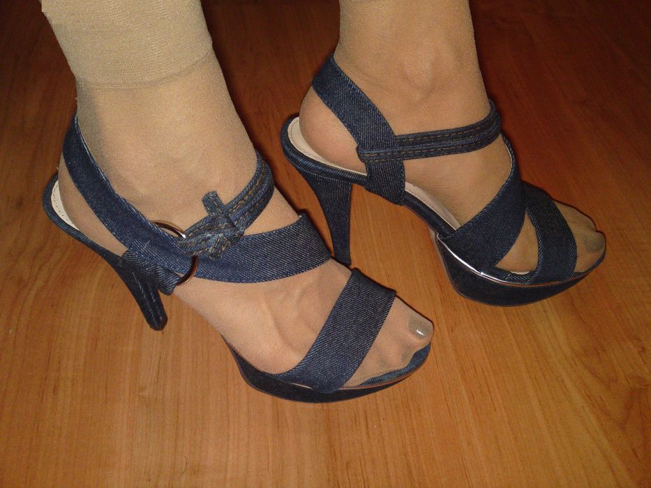 Sandały szpilki unikat na platformie koturnie jeans dżinsowe CCC r.38