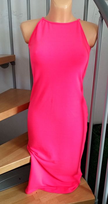 Sukienka długa gładka neonowy róż Wassyl