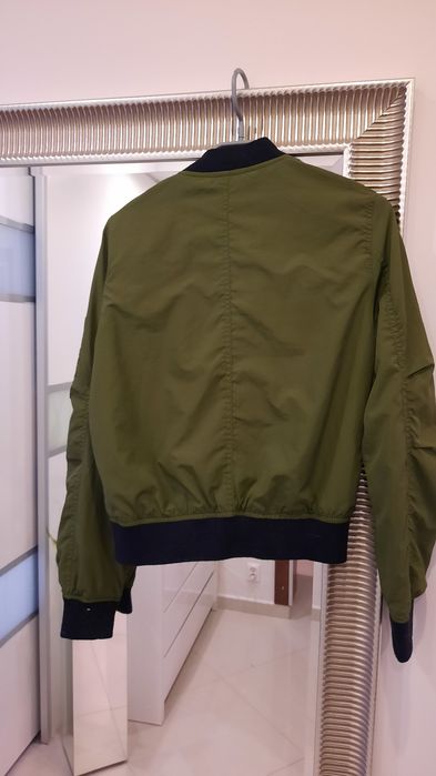 Kurtka przejściówka Bershka