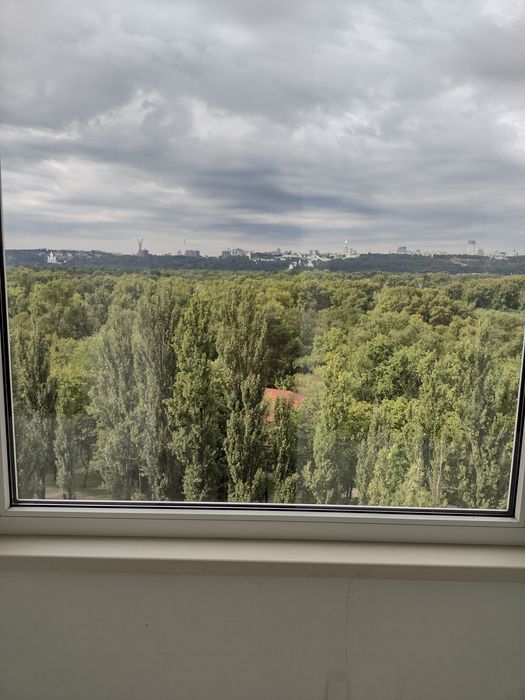 Почасово. Видова м. Лівобережна, Русанівська набережна 16, погодинно п