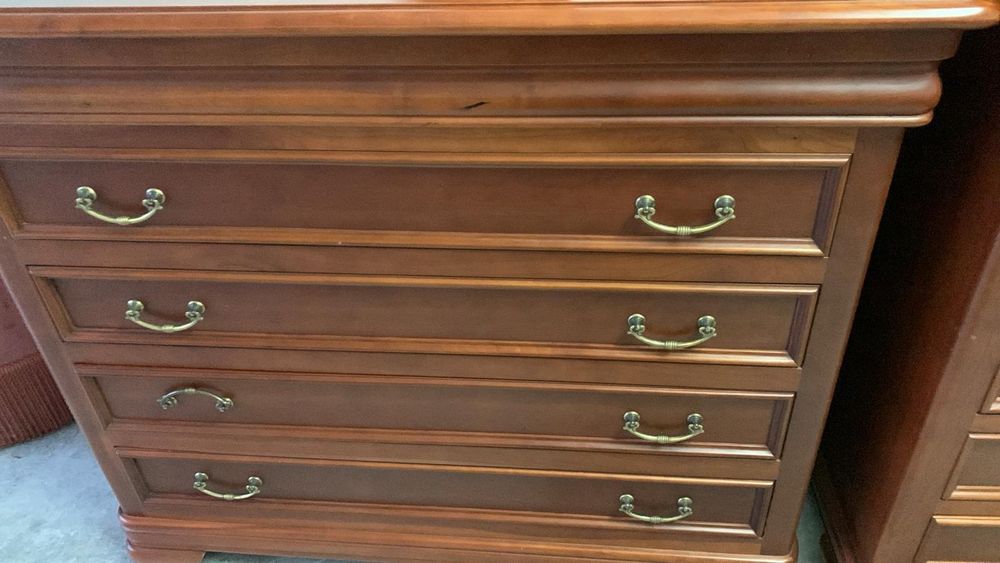 Quarto casal, comoda, camiseiro