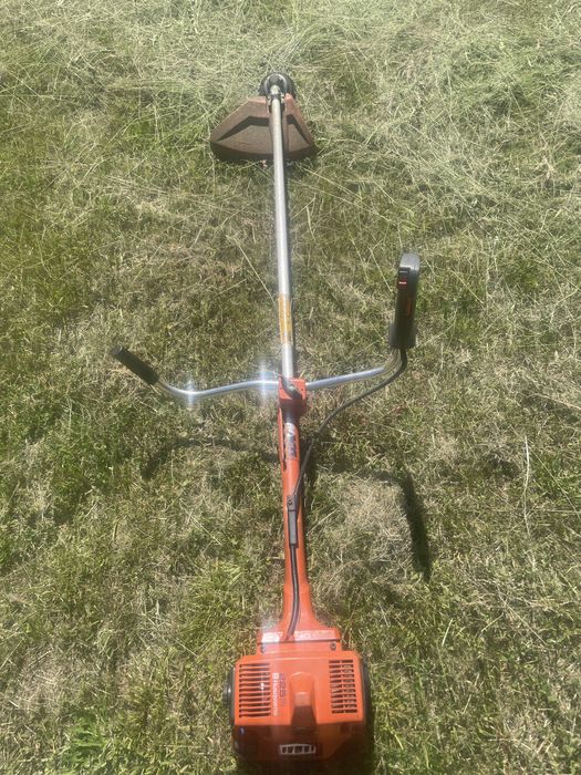 Kosa Husqvarna 225r sprawna + ogranicznik do tarczy