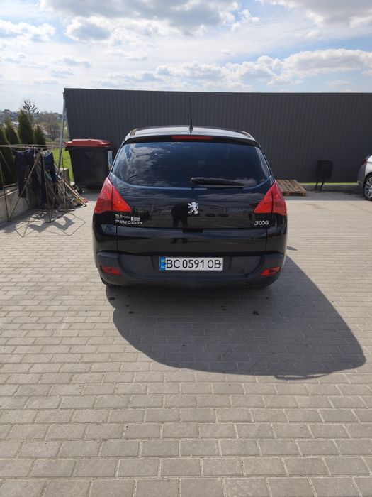 Peugeot 3008 2011р 1,6дизель механіка