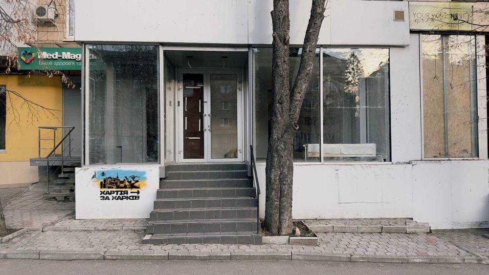 Аренда фасадного помещения на пр. Науки м. "Ботанический сад".