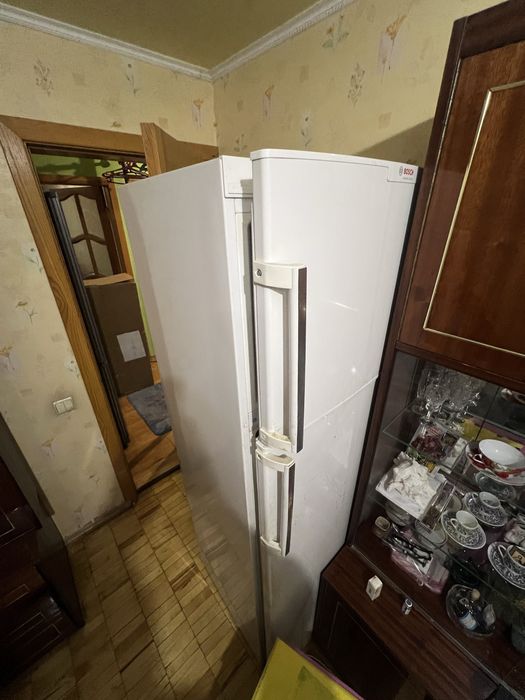 Bosch KDN40X00 Холодильник із морозильною камерою