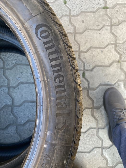 Шини 245 40R19 98V XL Continental WinterContact TS 860S
