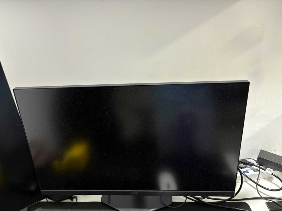 pc gaming TUDO NOVO COM FACTURA  rtx 4070tiSTRIX OC EDITION ryzen 7 9800x3d b650 rogstrix wifi ram16gb.dd5 com monitor 2k