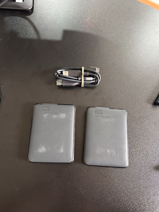 Dois Discos Externos WD Elements 1TB USB 3.0 Portáteis