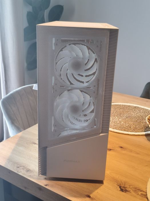 Ryzen 7 2700, GTX 1080 8gb, 16gb DDR4
