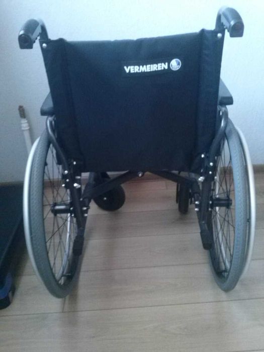sprzedam wózek inwalidzki Vermeiren D200