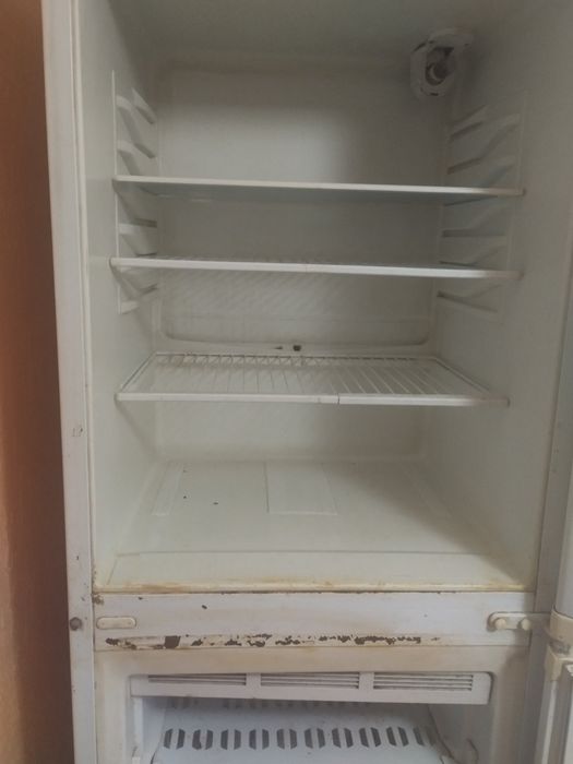 Холодильник Днепр