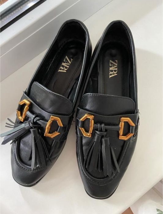 Лофери від zara ( 35 рр )