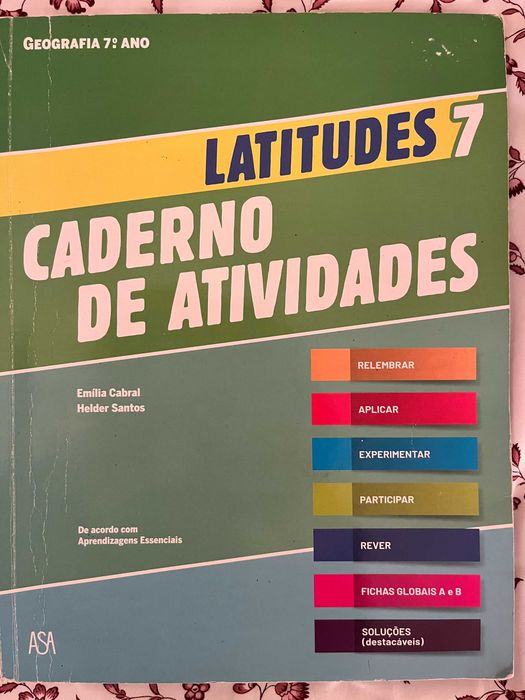 Caderno de atividades de geografia do 7o ano - "Latitudes 7"