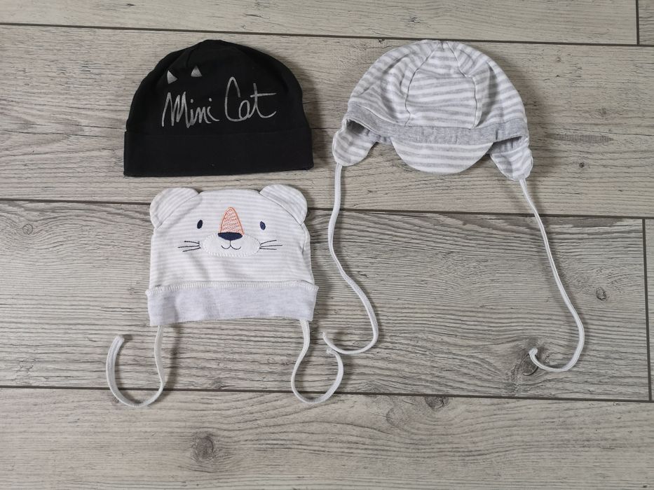 Czapka niemowlęca, paka ubranek