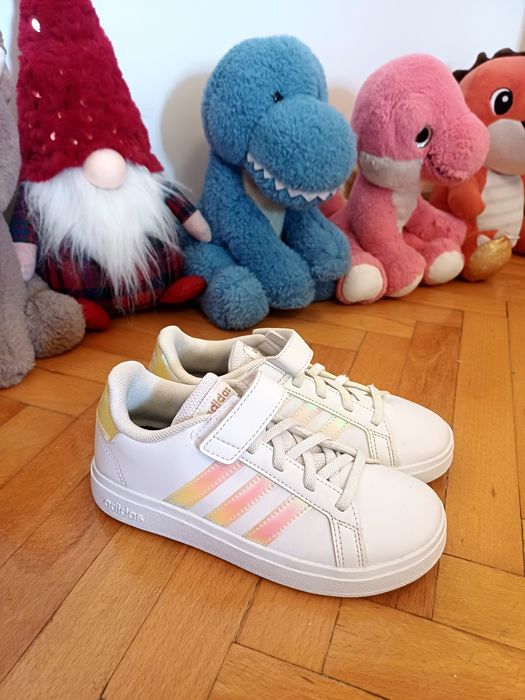 Кросівки для дівчинки Adidas, Nike, розмір 29,30,31