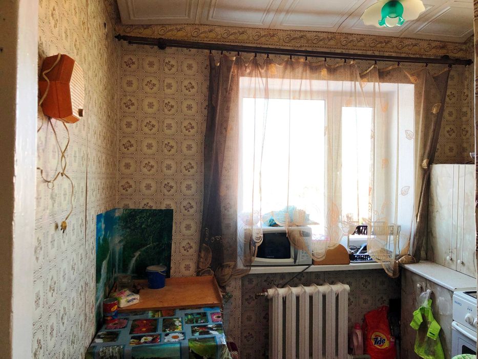 Продам 3 к.квартиру,в центрі міста,пр.Миру,20