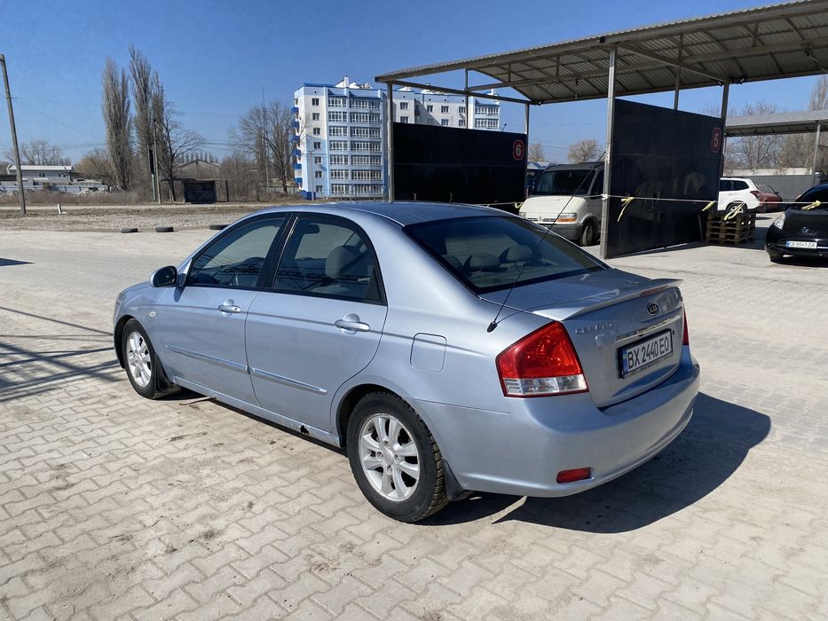Продам Kia  cerato 2007