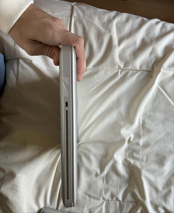 Apple Macbook pro core duo