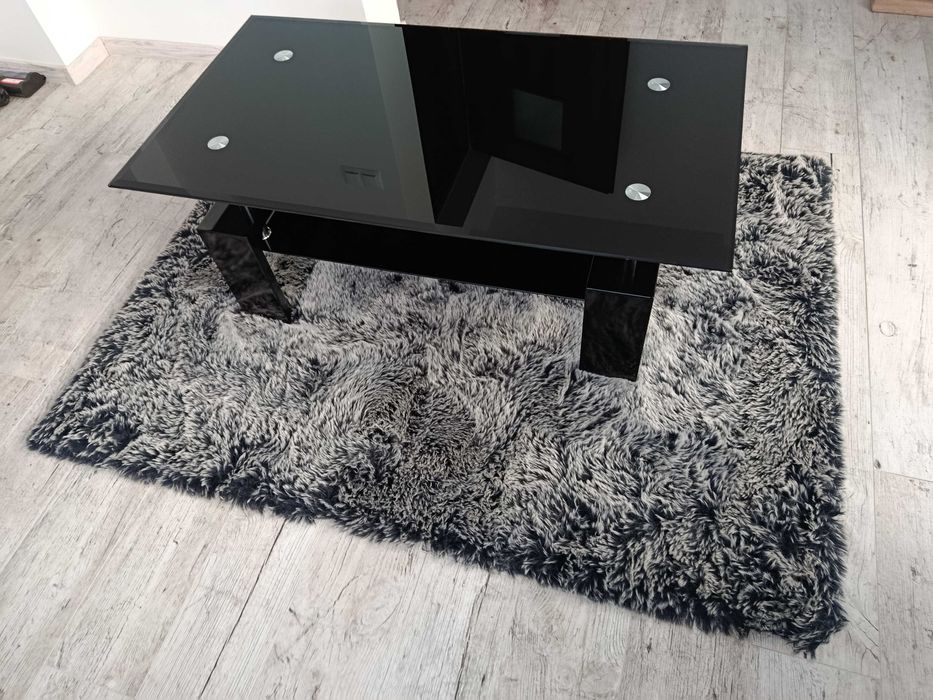 Sprzedam ławę w kolorze czarnym