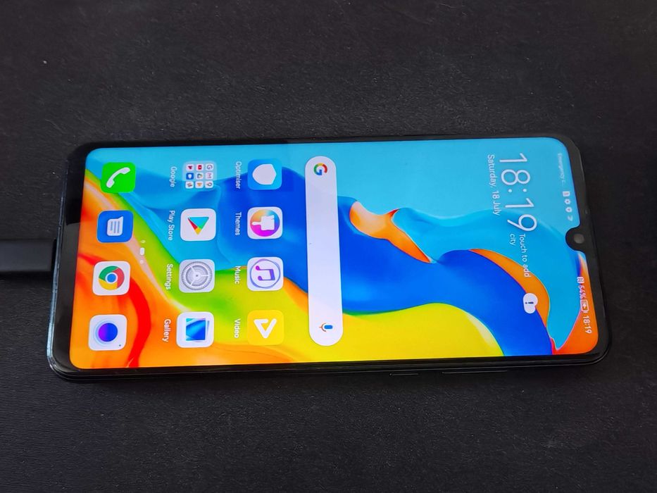 Huawei P30 lite 4/128GB, czarny — bez pęknięć, Google Play