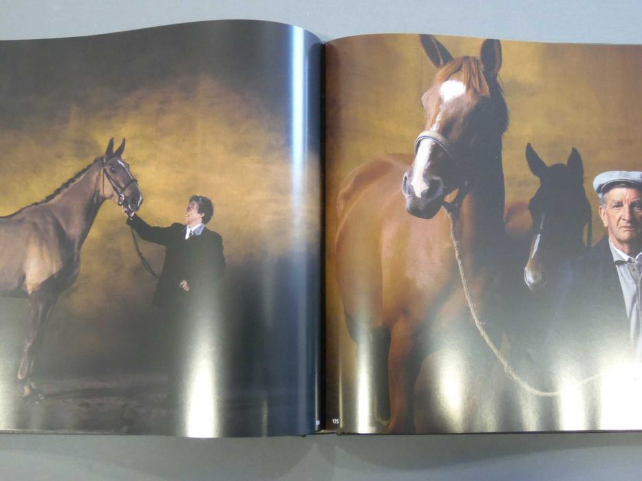 Livro Cavalos - Edições Inapa