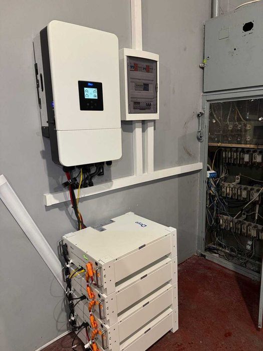 Інвертор DEYE 6 кВт в Запоріжжя та акумулятори