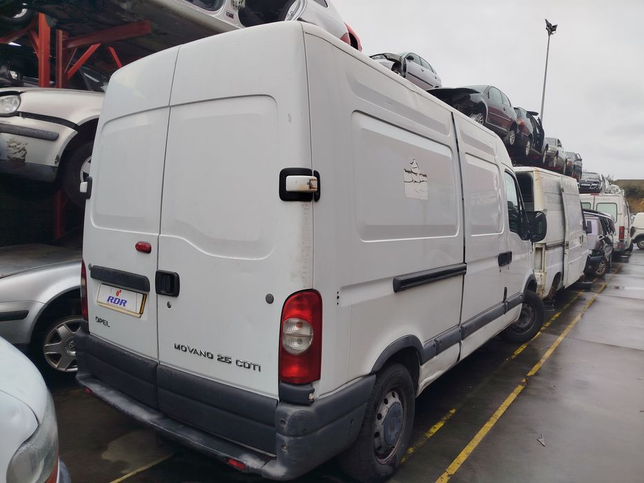Opel Movano 2.5 CDTI
