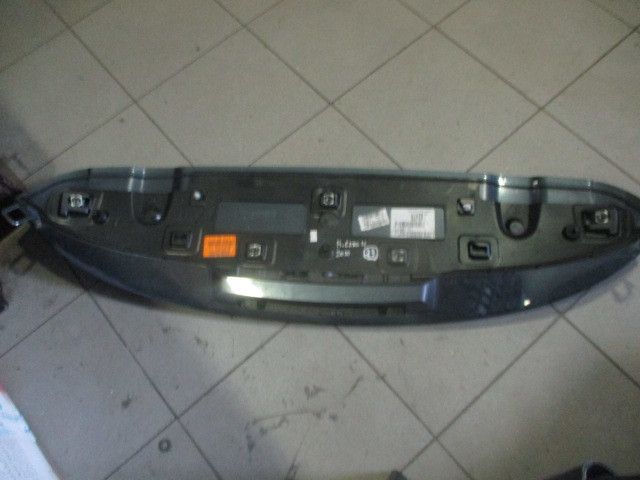 Spoiler / aileron da tampa da mala RENAULT Clio III (BR0/1, CR0/1)