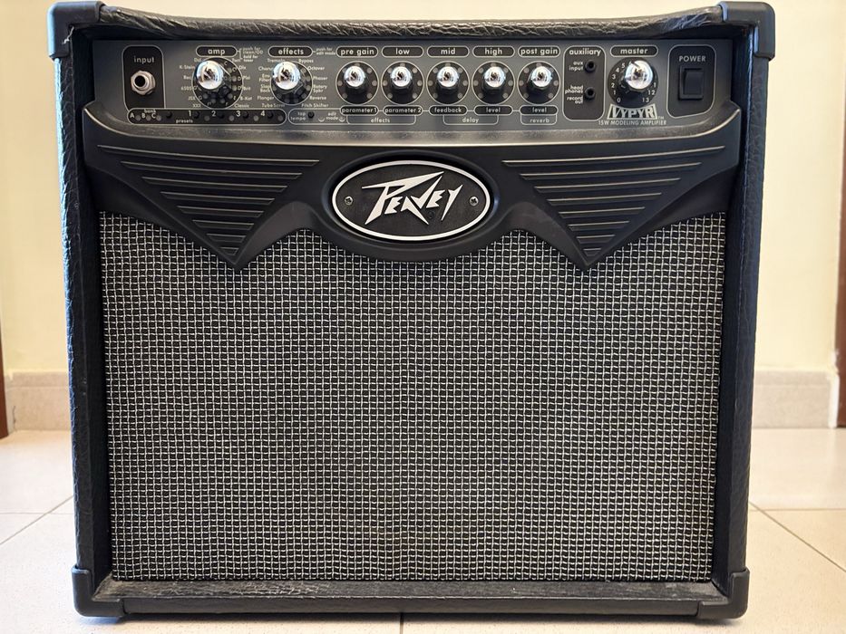 Peavey Vypyr 15W – Amplificador de Guitarra / Modeling Amp