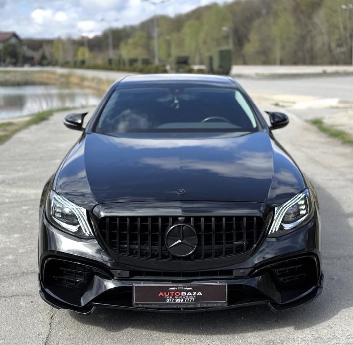 Mercedes e klasse w213 2016 год переодет в 63S обмен на крузак или Lx 570