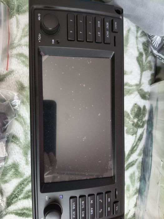 Radio multifunkcyje do auta moduł GPS oraz kamera cofania 29x12