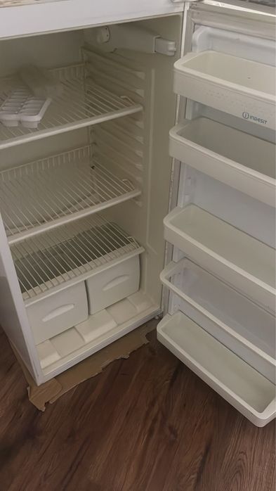 Frigorifico Indesit