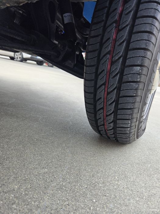 Renault 4F restaurada.