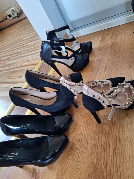 Sprzedam damskie buciki