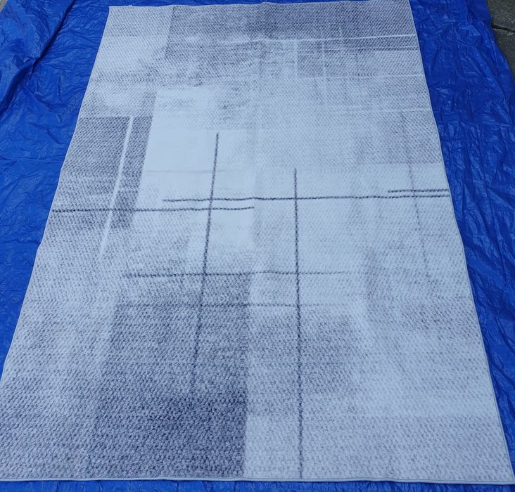 Nowoczesny szary dywan o wymiarach 160x230 cm