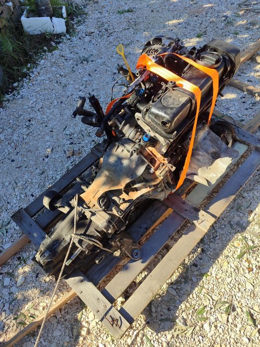 Motor e caixa Audi A4/Volkswagen 1.6 (tenho mais peças)