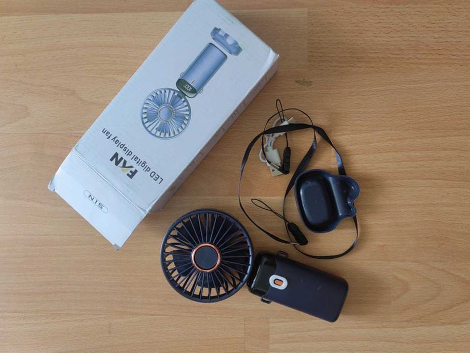 Mini wiatrak ręczny USB-C mini składany niebieski