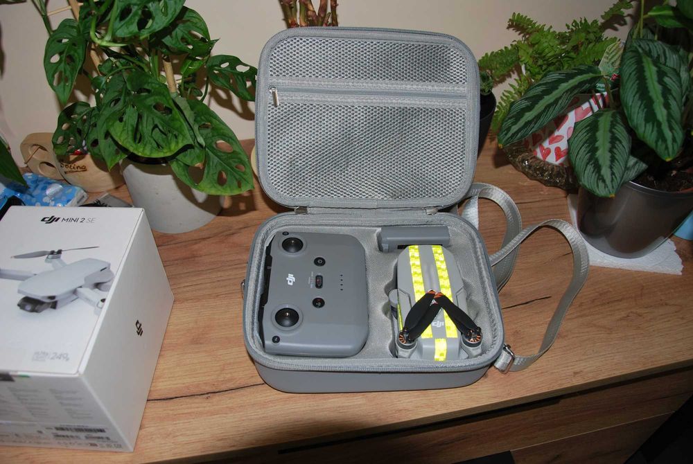 Dron DJI Mini 2se FMC Duży zestaw