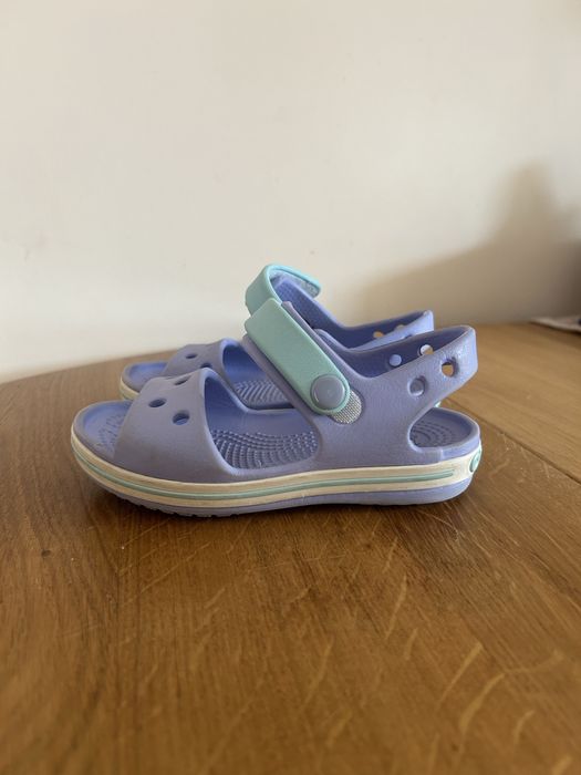 Crocs C8 niebieskie sandały