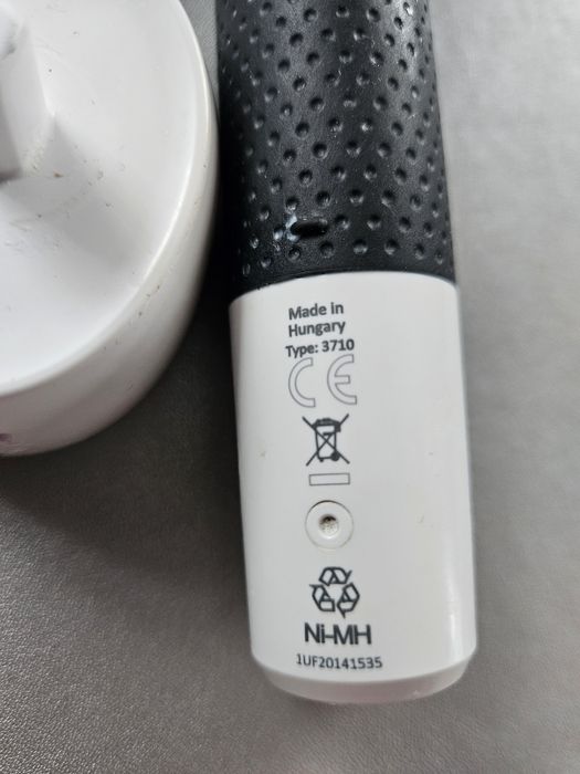 Szczoteczka do zębnów Oral B Braun