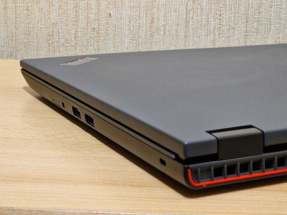 Ігровий Lenovo ThinkPad P16v Core i7-13800H NVIDIA RTX A1000 6Gb GDDR6