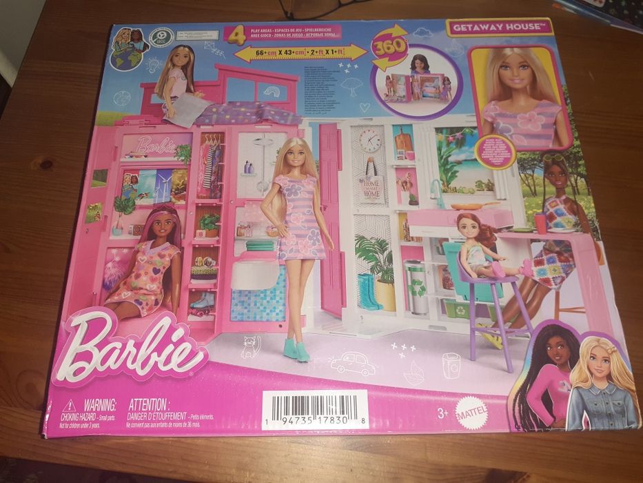 Domek Barbie w walizce