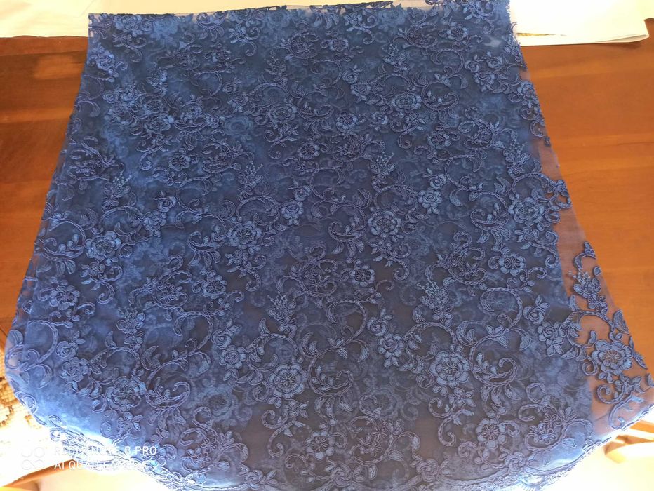 Renda azul de alta costura nova