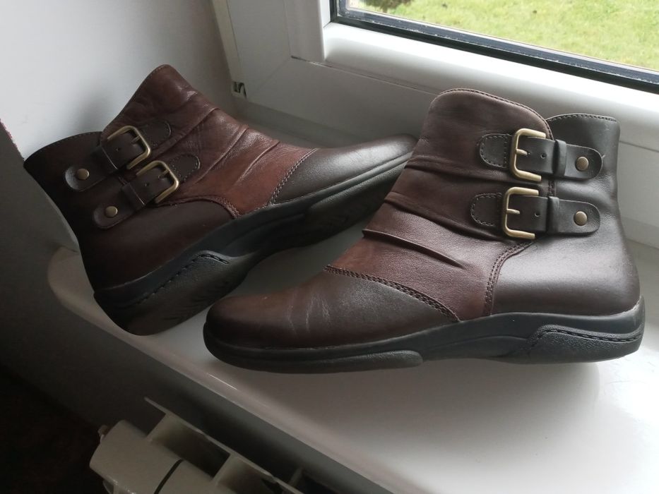 Buty botki Clarks rozm 38.5