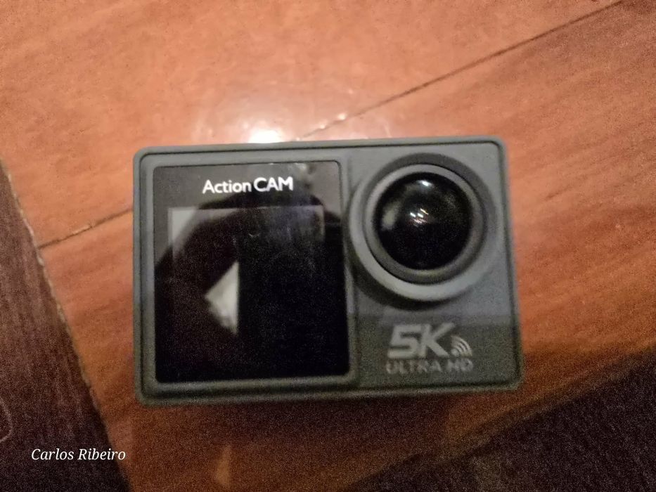 Vendo action camera nova 50€