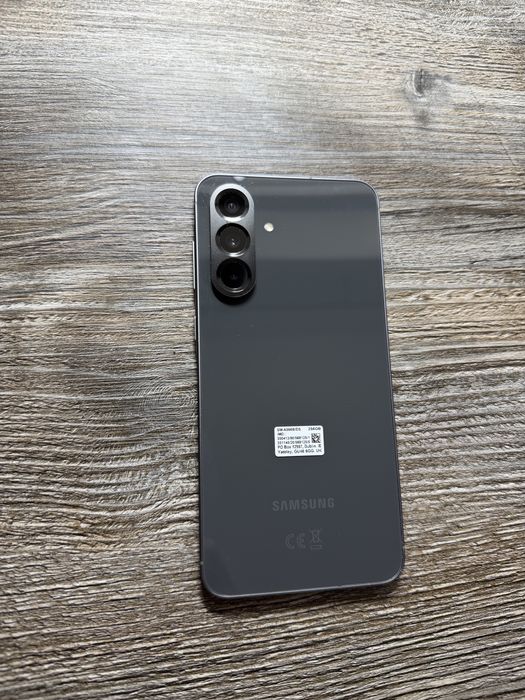 Samsung Galaxy A56 5G 8/256гб