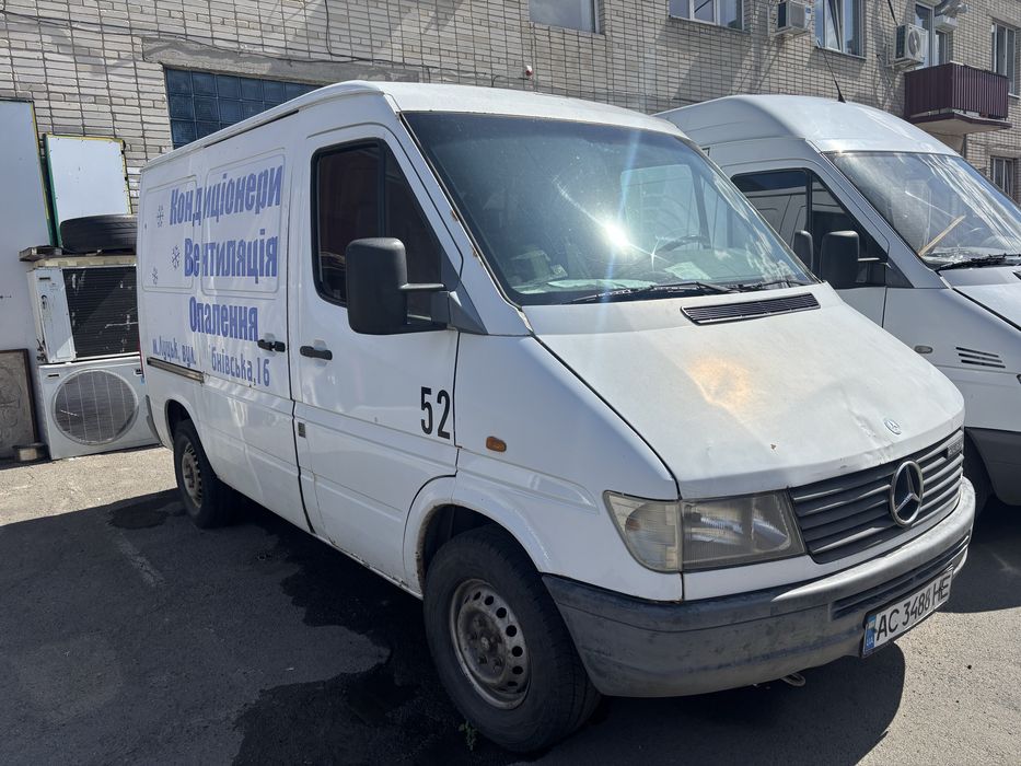 Mercedes-Benz Sprinter