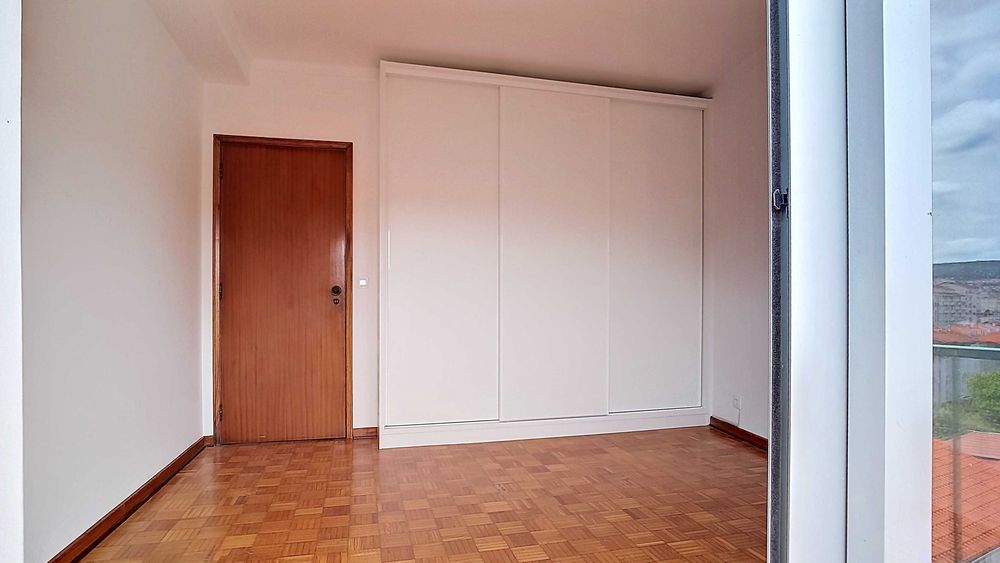 Apartamento T2 arrenda