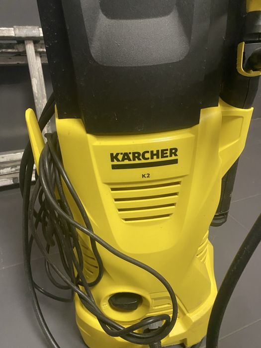 Vendo maquina de pressão Karcher k2 como nova.