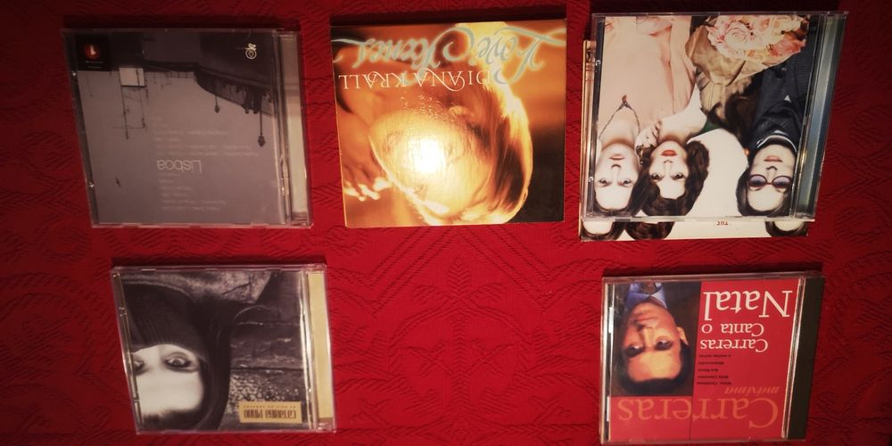 Selling CDs: Diana Krall, Carreras, Christmas Music